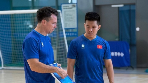 HLV Diego Giustozzi đưa ra mệnh lệnh trước trận quyết chiến với Lebanon  HLV Diego Giustozzi đưa ra mệnh lệnh trước trận quyết chiến với Lebanon